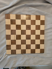 Walnut And Maple Chess Set 0707