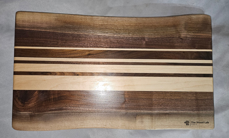 Live Edge Medium Cutting Board 1012