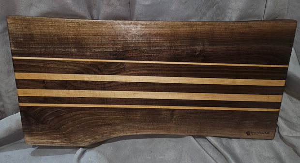 Live Edge Cutting Board 1047