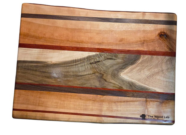 Small Live Edge Cutting Board 1616X