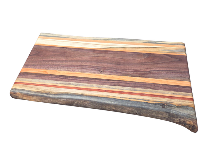 Live Edge Cutting Board 1600