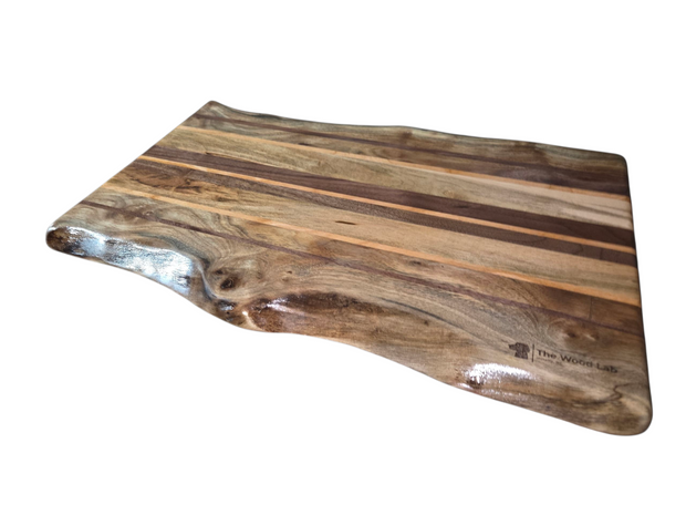 Live Edge Cutting Board 1506